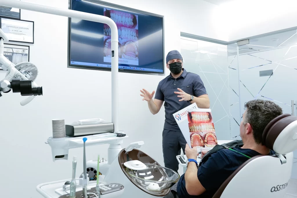 Consultație pentru fațete dentare la clinica Smileway Timișoara