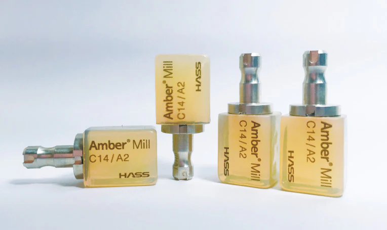 Fatete dentare Emax 14 Amber Mill Direct, ceramică pentru fațete dentare CAD/CAM la Smileway